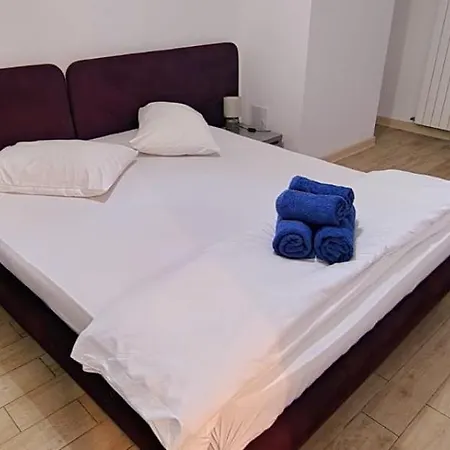 Infinity - Sea Breeze Sauna Jacuzzi Gym Apartment Navodari