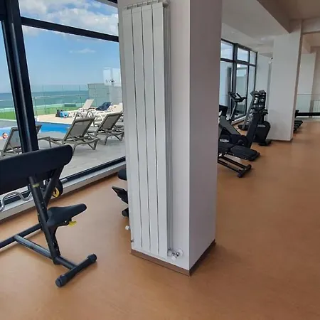 Infinity - Sea Breeze Sauna Jacuzzi Gym Navodari