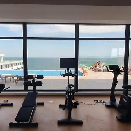 Infinity - Sea Breeze Sauna Jacuzzi Gym 3*